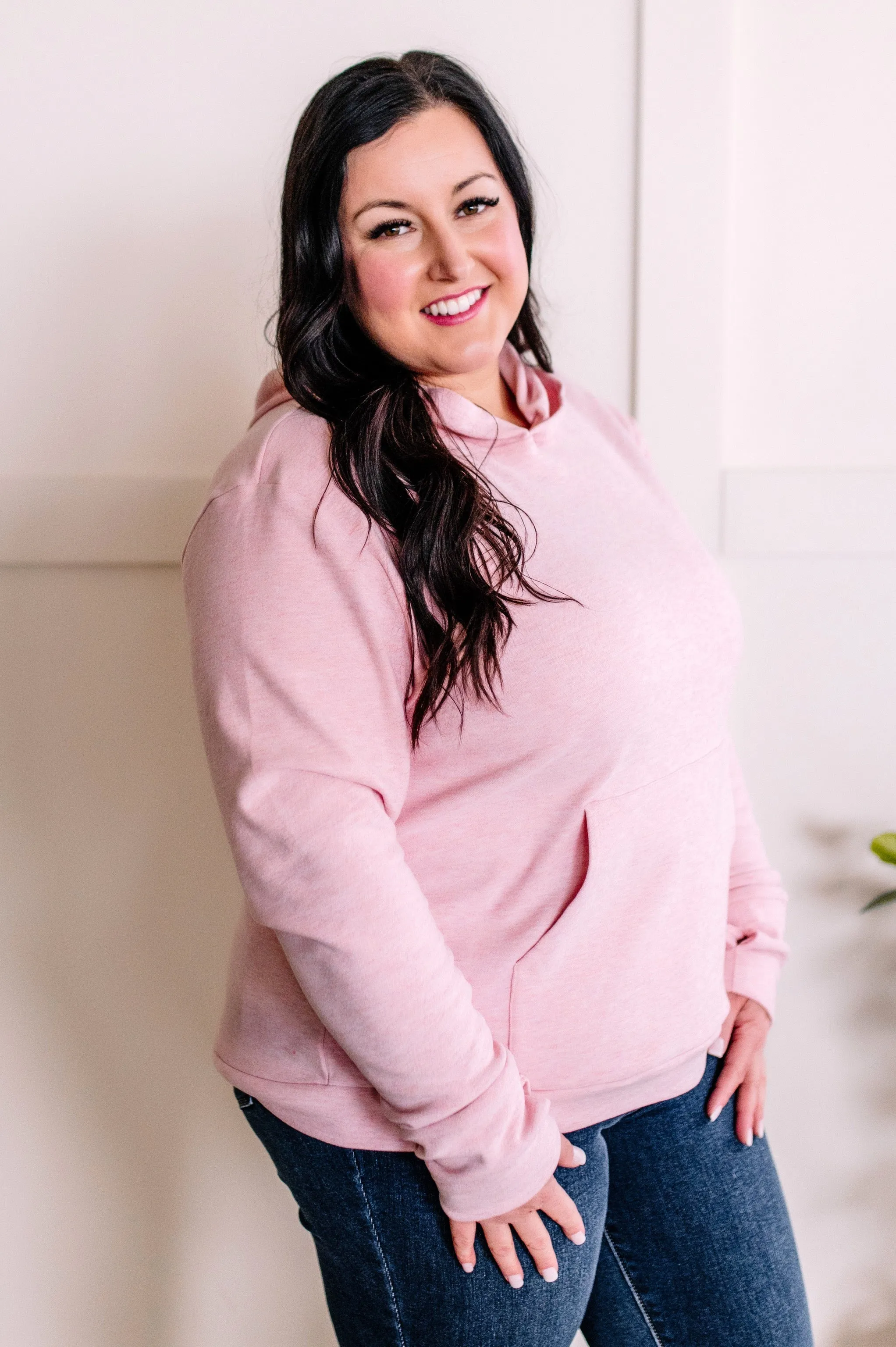 1.19 Ultra Soft Hoodie With Thumb Holes In Light Heathered Pink