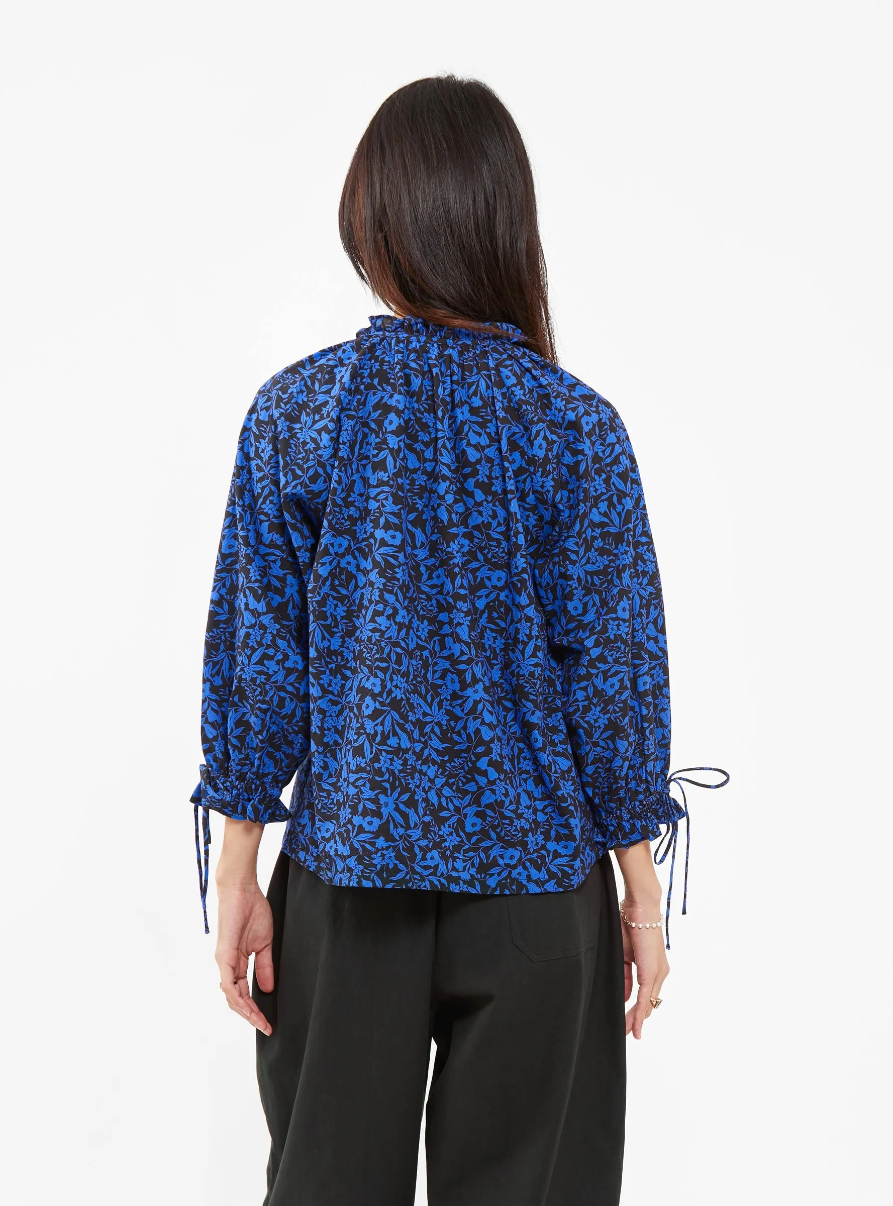 Betty Shirt Blue Floral