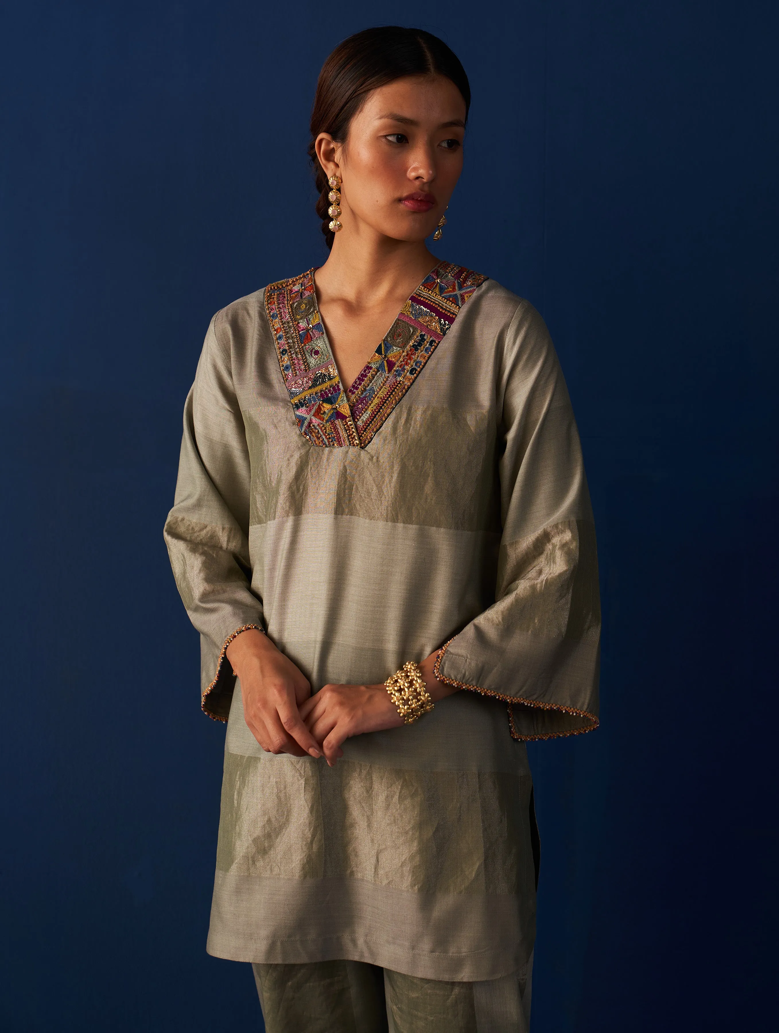 Chava Hand-Embroidered Kurta - Sage Grey