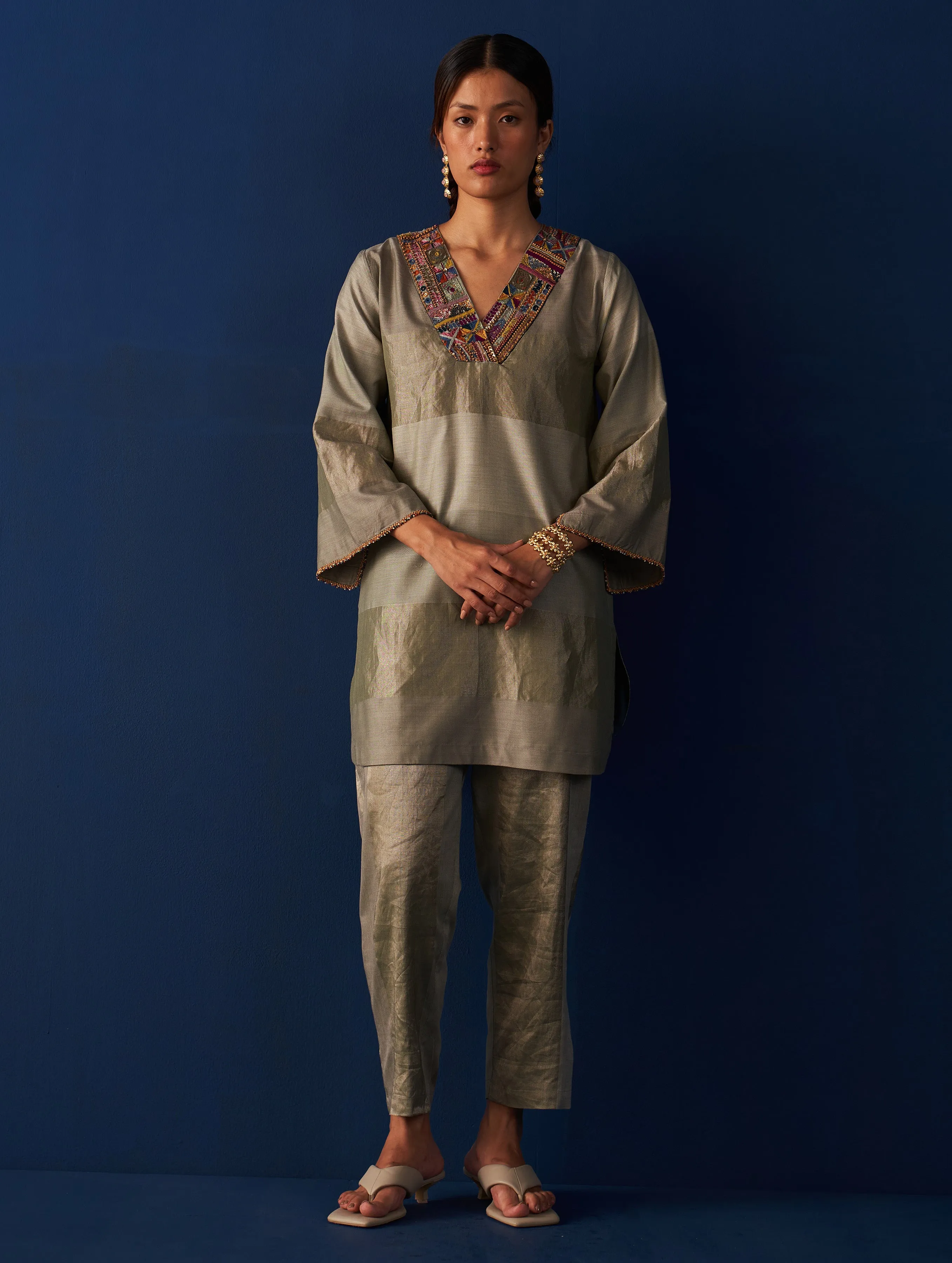 Chava Hand-Embroidered Kurta - Sage Grey