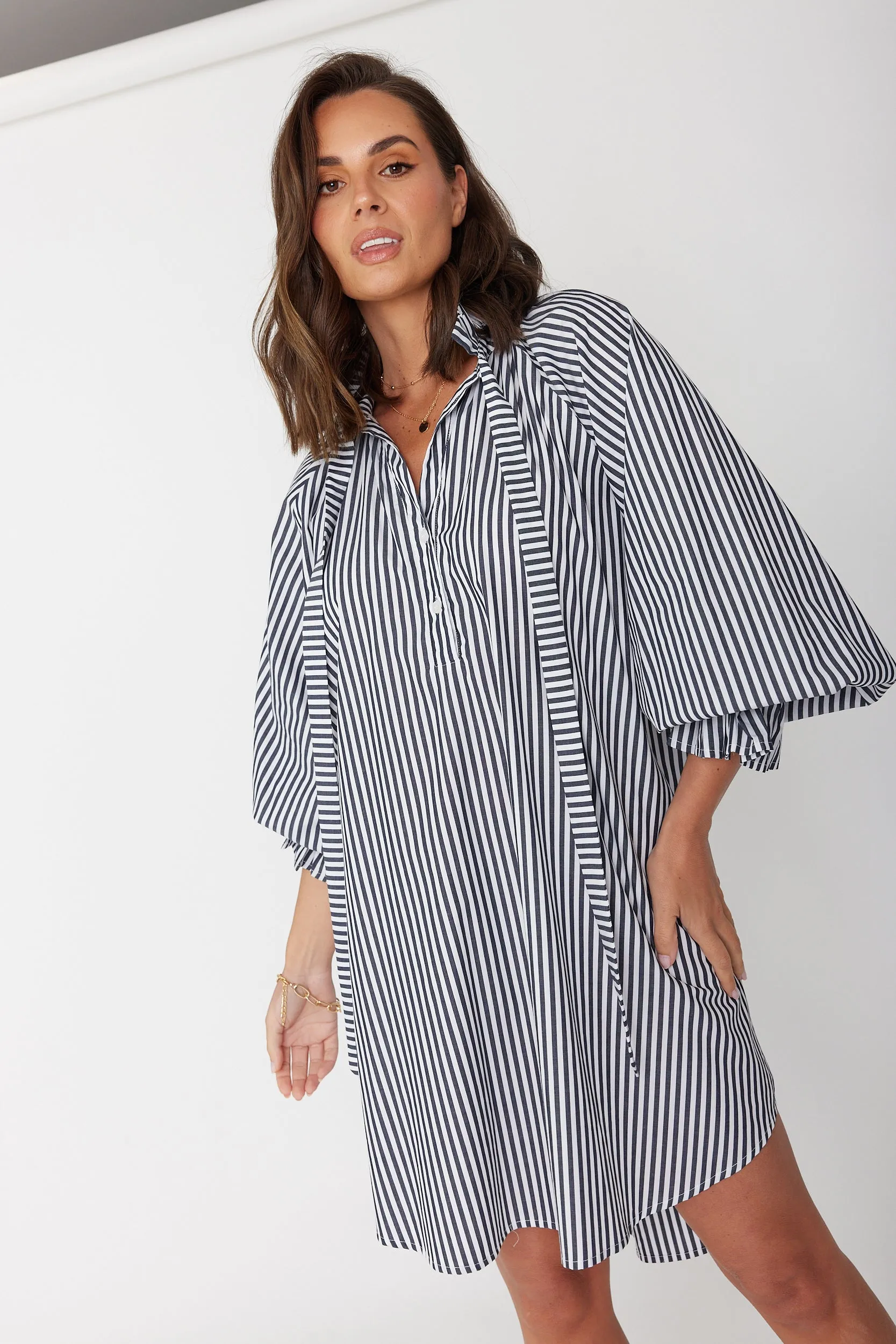 LYCIUM Dress Black Stripe